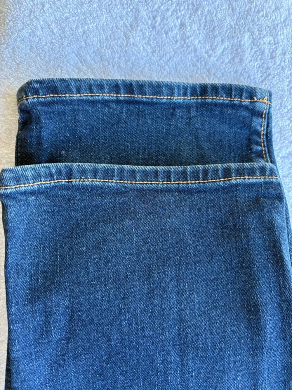 Old Navy Boys Size 14 Straight Jeans Medium Wash Adjustable Waist EUC